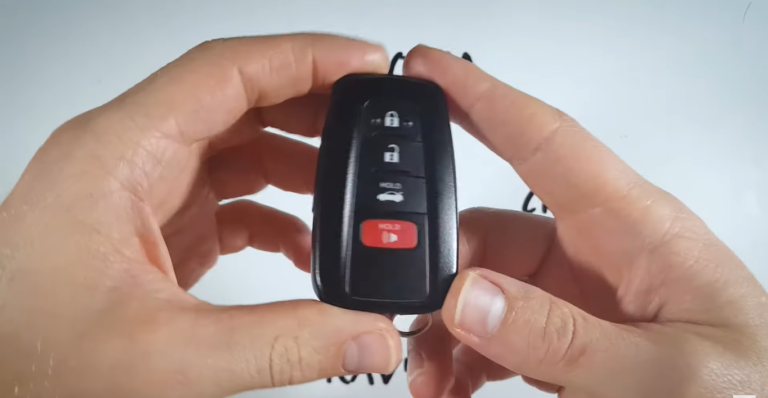 What Kind of Battery Does a Toyota Rav4 Key Fob Take