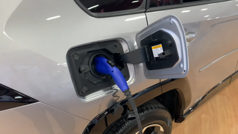 How to Charge Toyota Rav4 Hybrid