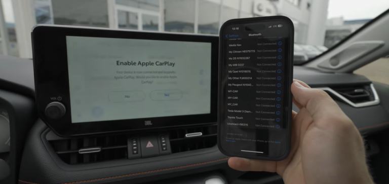 Does Toyota Rav4 Have Apple Carplay