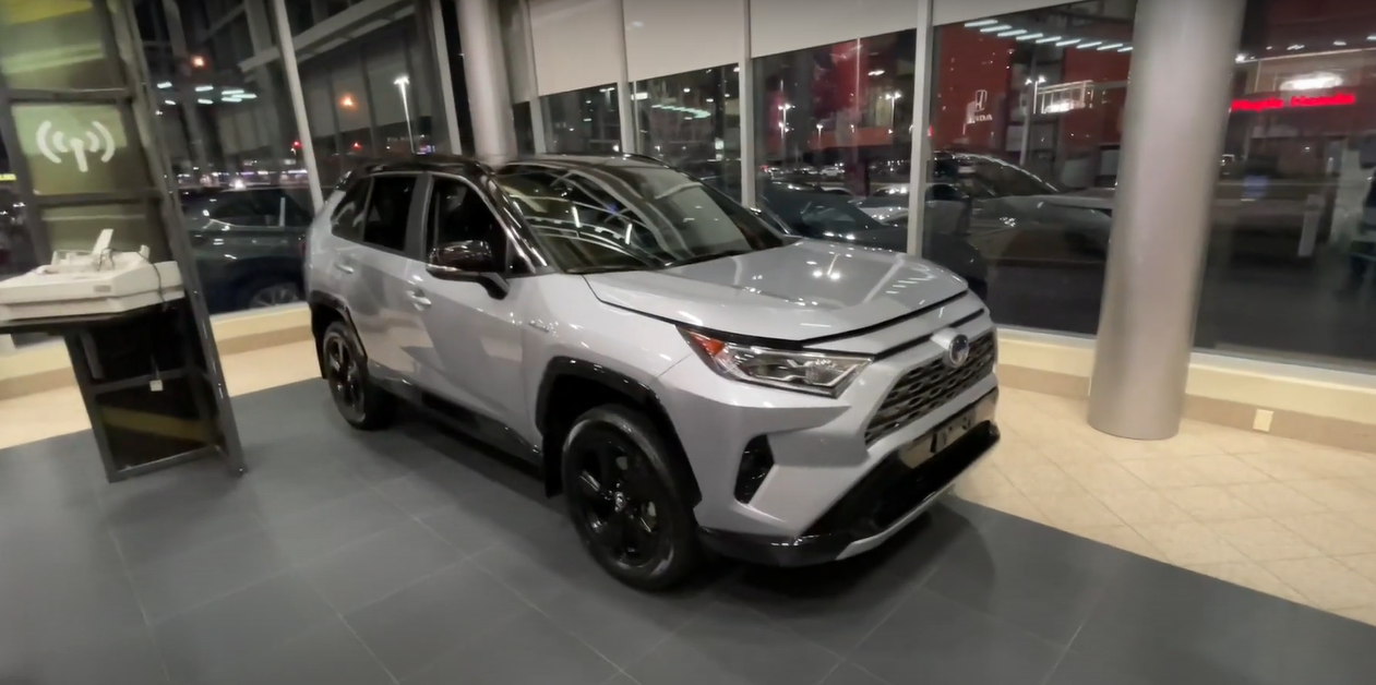 What Kind of Gas Does a Toyota Rav4 Take