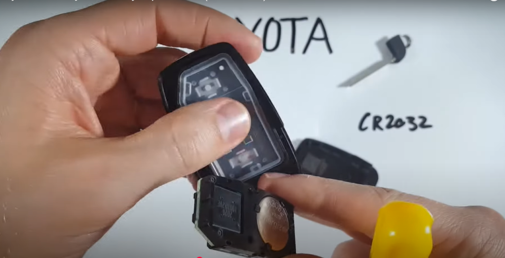 What Kind of Battery Does a Toyota Rav4 Key Fob Take