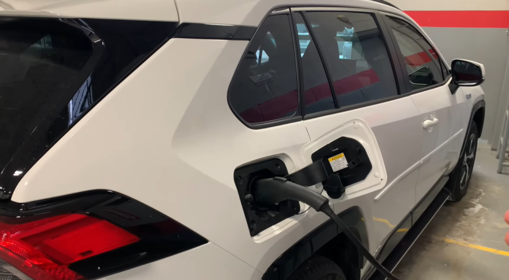 How to Charge Toyota Rav4 Hybrid